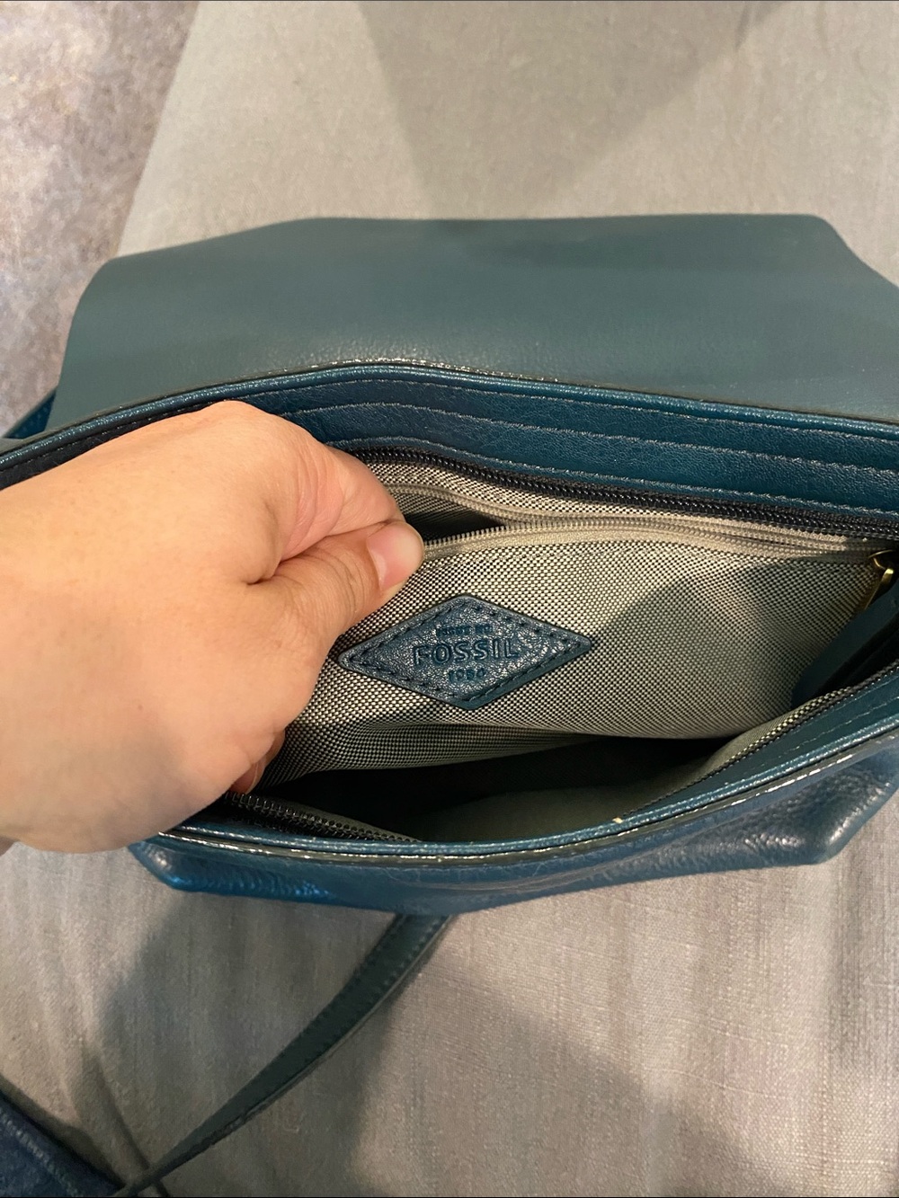 Fossil Teal Leather Crossbody Organizer Bag